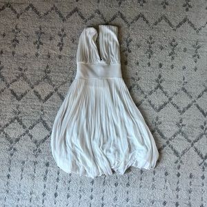 Marilyn Monroe Dress Costume - Carolina Collection (amazon)